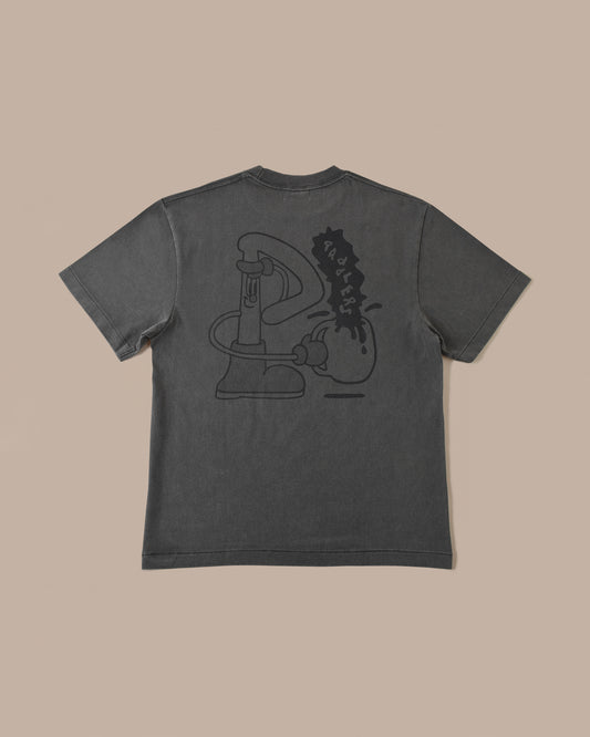 BIG "P" T- SHIRT (Fade Gray)